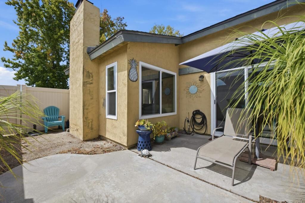 Property Photo:  3553 Coconut Way  CA 92058 