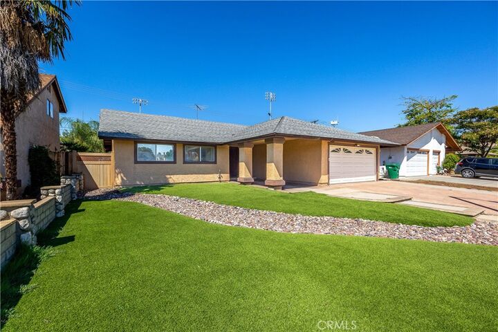Property Photo: 13347 Sunflower Court CA 92553