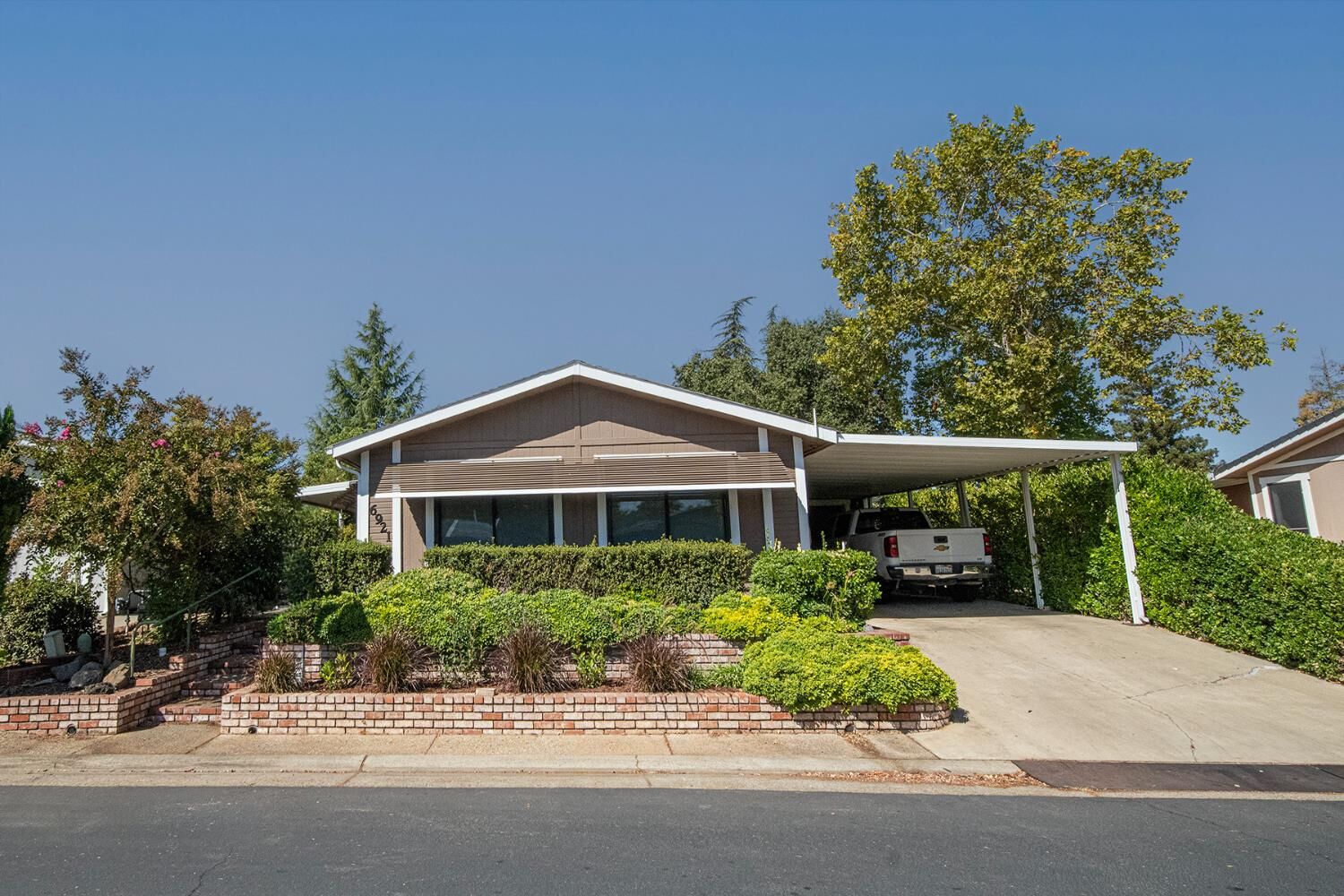 Property Photo:  6921 Hidden Brook Lane  CA 95621 