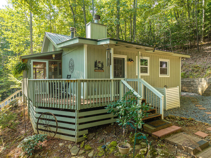 Property Photo:  767 Robertson Circle  GA 30512 