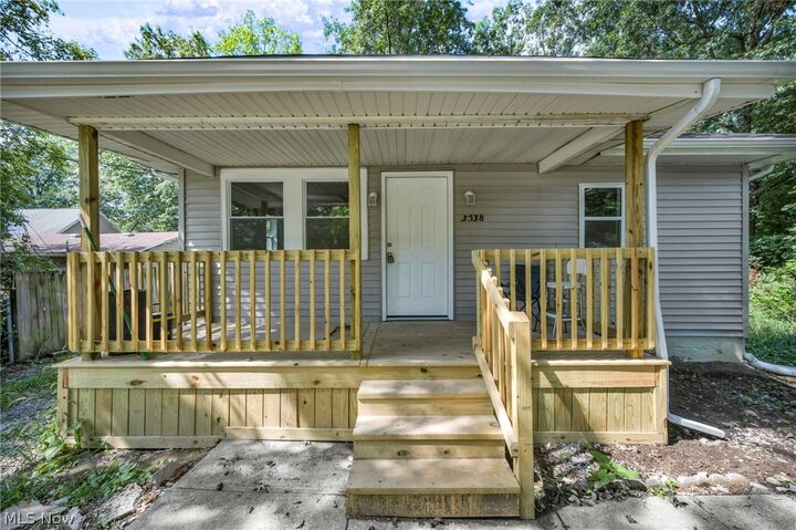 Property Photo:  3538 Albany Avenue  OH 44055 
