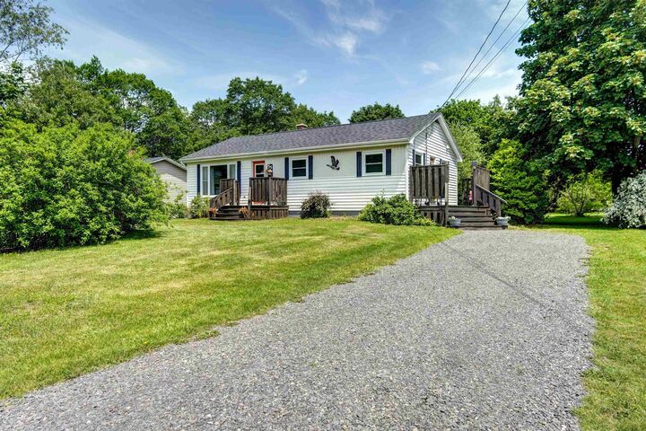 Property Photo:  55 Orchard Drive  NS B4N 3L6 