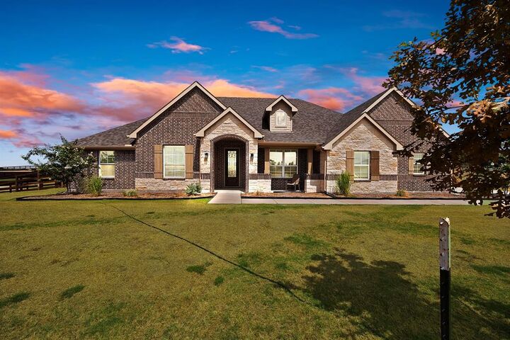 Property Photo:  3608 Horseshoe Drive  TX 75495 