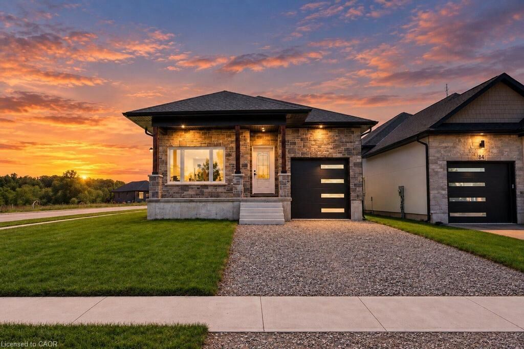 Property Photo:  86 Pike Creek Drive  ON N0E 1E0 