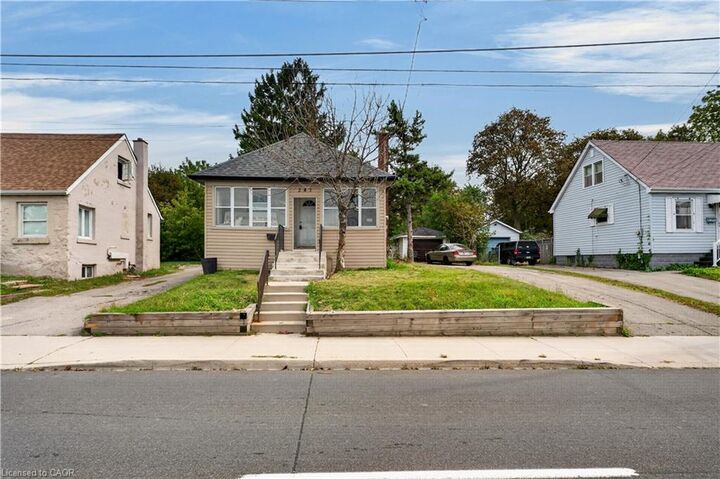 Property Photo:  241 West 5th Street  ON L9C 3N8 