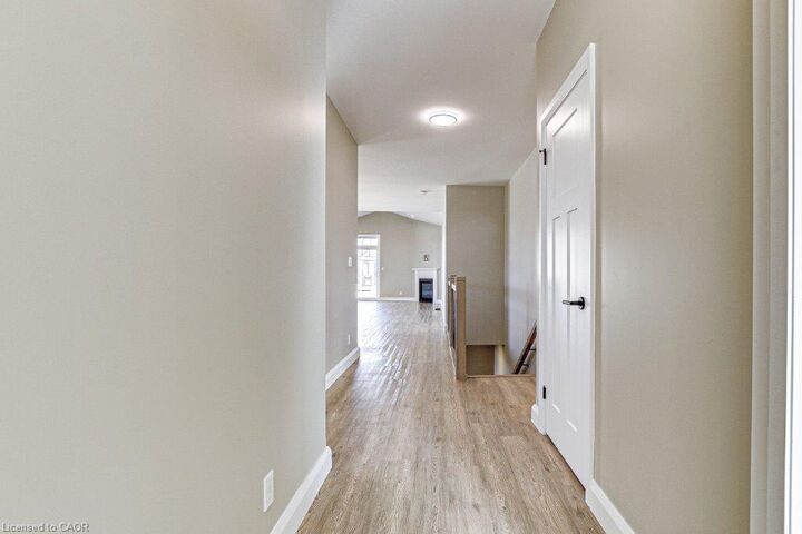 Property Photo:  381 Argyle Avenue  ON N4B 0B2 