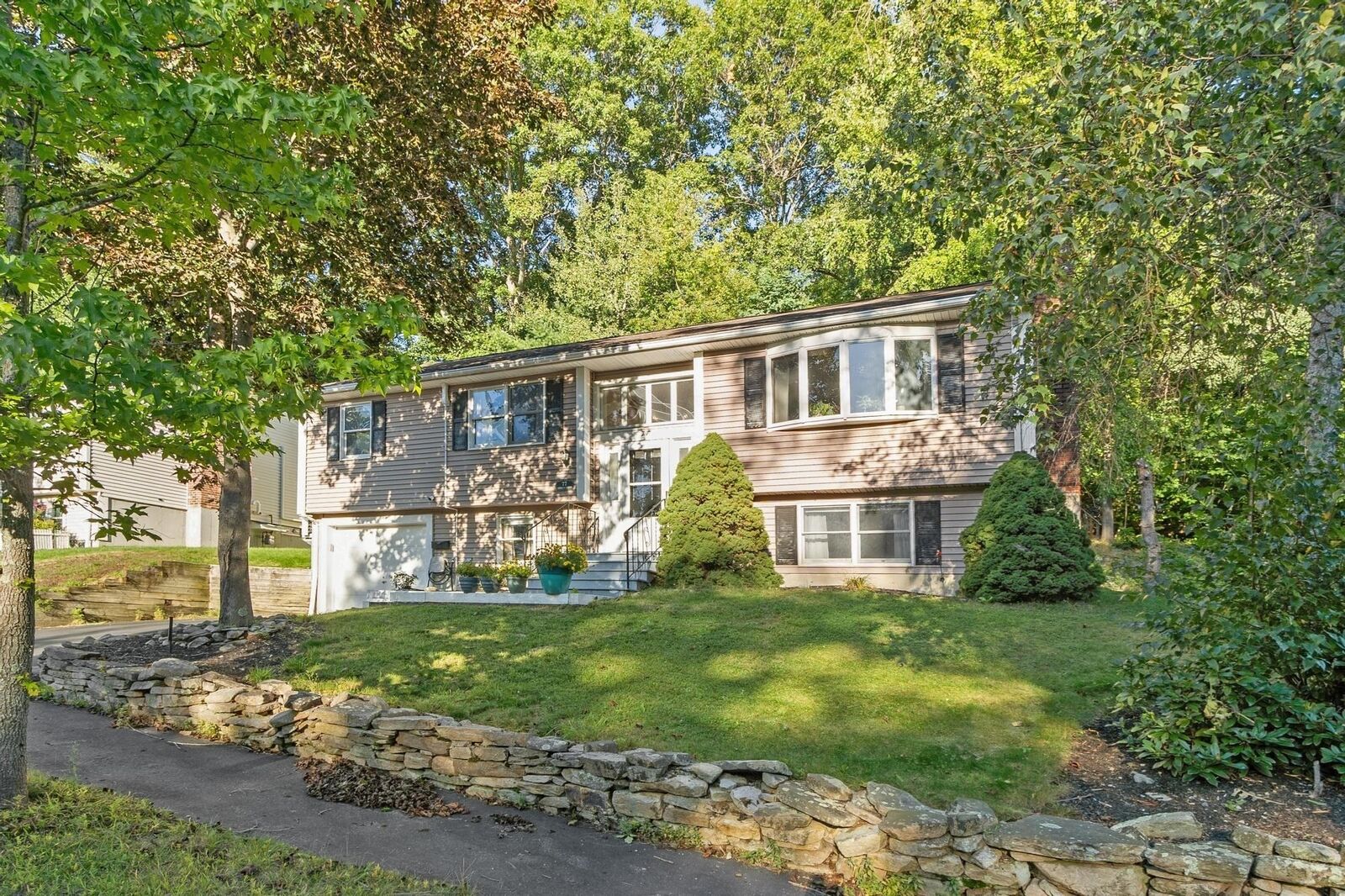 Property Photo: 77 Darnell Road MA 01606