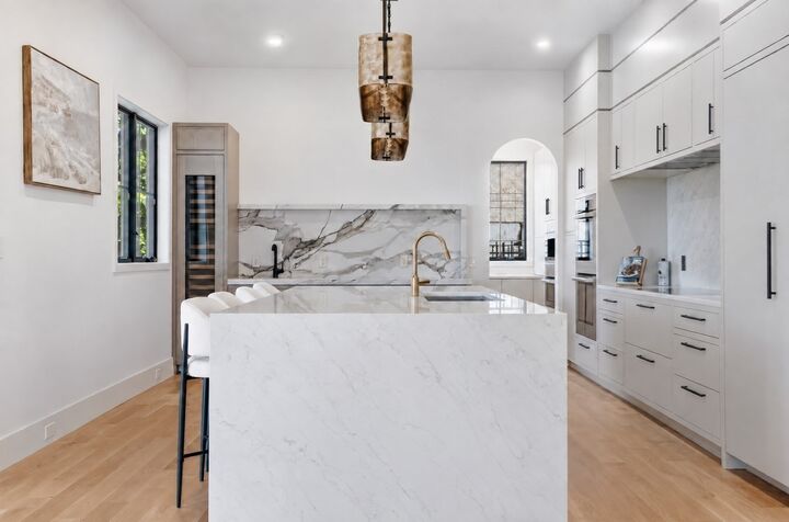 Property Photo: 454 Dudley Rd MA 02459