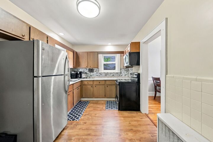 Property Photo:  31 Lura St  MA 01851 