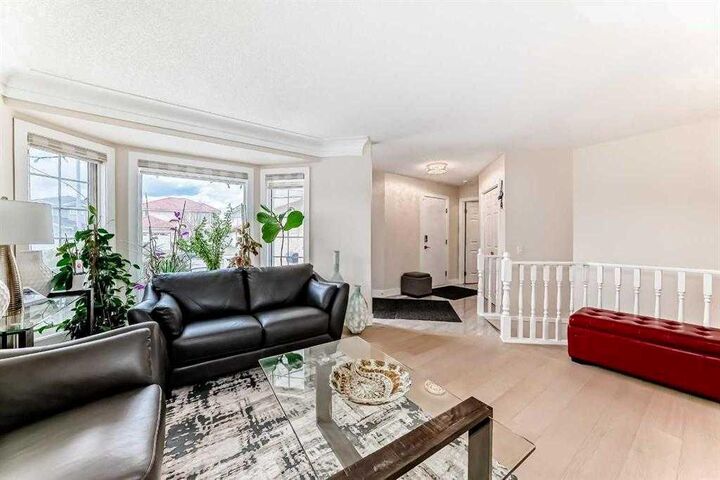 Property Photo:  7165 California Boulevard NE  AB T1Y 6W1 