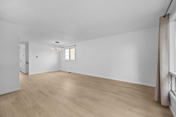 Property Photo:  155 Sandarac Way NW  AB T3K 2Y4 