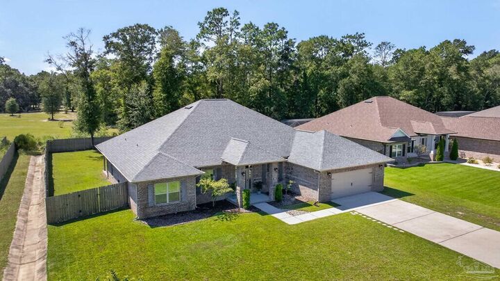 Property Photo: 6506 Cedar Key Dr FL 32570