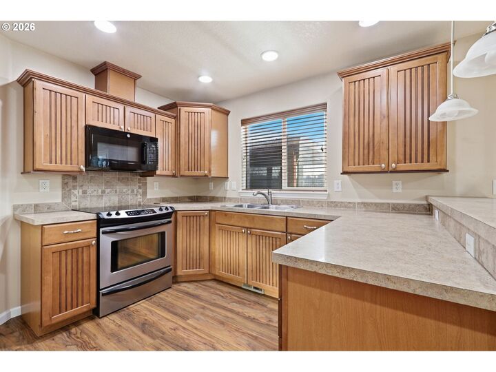 Property Photo: 2210 52nd Ave WA 98632