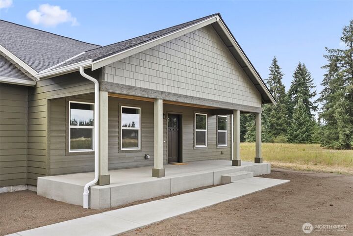 Property Photo: 16735 Leitner Road SW WA 98579