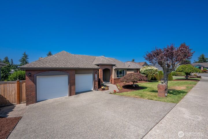 Property Photo: 29917 1st Place S WA 98003