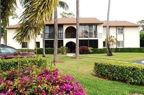 Property Photo: 308 Knotty Pine Circle D-1 FL 33463
