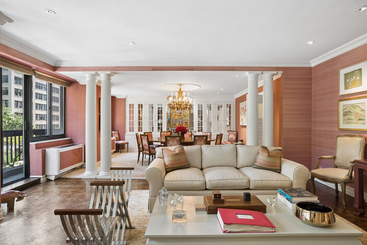 Property Photo:  350 E 72nd Street 3  NY 10021 
