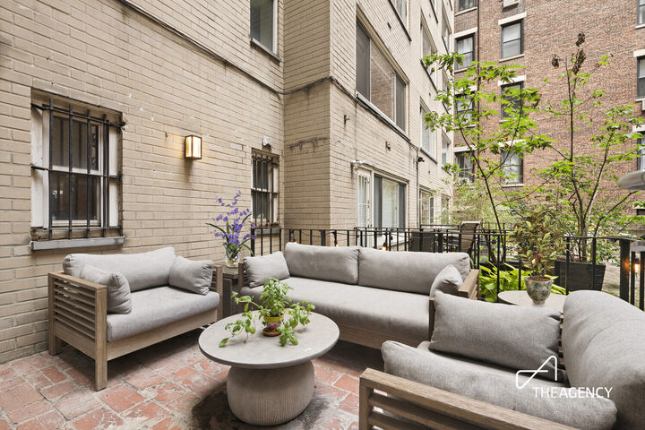 Property Photo:  60 Riverside Drive 1A  NY 10024 