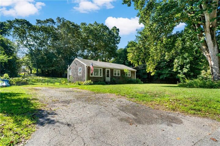 Property Photo:  430 Pond Street  RI 02879 