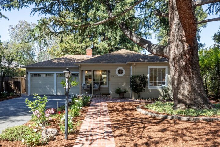 Property Photo:  505 Pope Street  CA 94025 