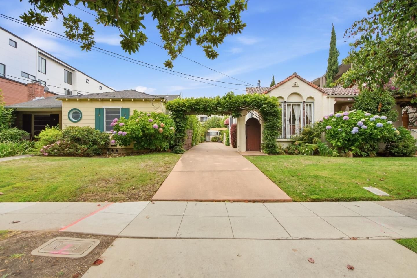 Property Photo: 768 Elm Street CA 94070