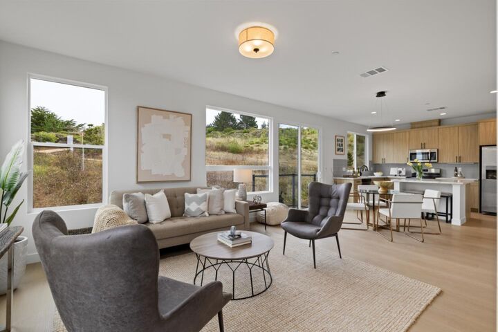 Property Photo:  825 Fassler Avenue  CA 94044 