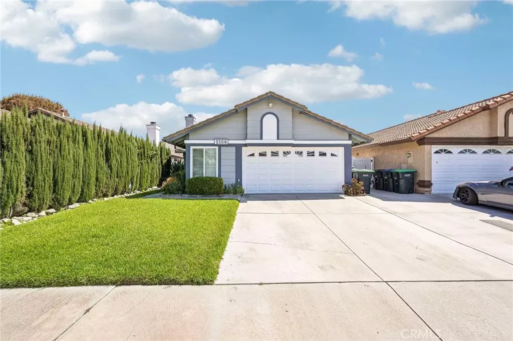Property Photo: 1186 Lugo CA 92324