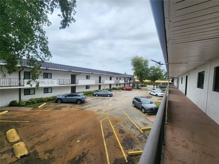 Property Photo:  19600 SW 110th Ct 213  FL 33157 