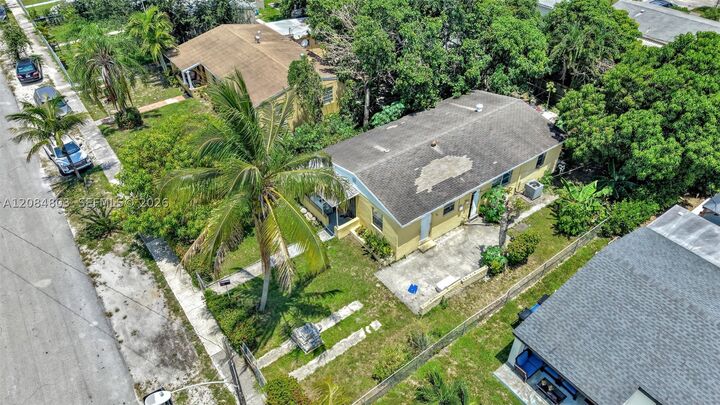 Property Photo:  15601 NE 15th Ave  FL 33162 