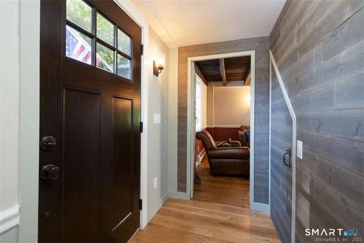 Property Photo:  431 Scofieldtown Road  CT 06903 