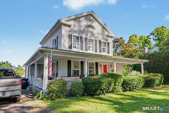 Property Photo:  33 Pleasant Street  CT 06810 