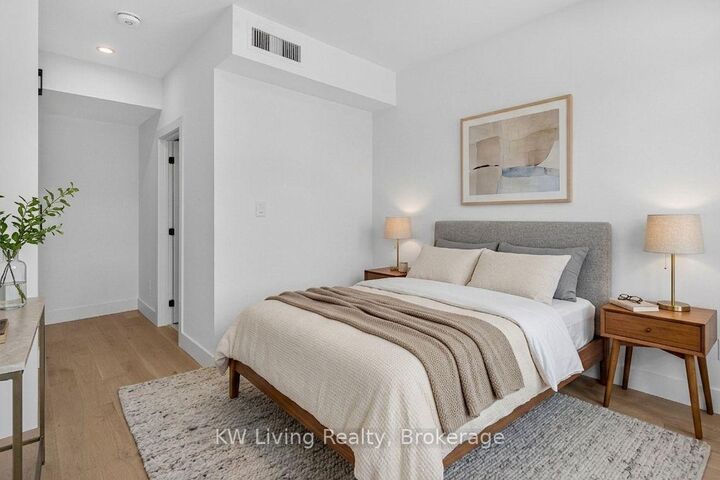 Property Photo:  484 Westmount Avenue  ON M6E 3N5 