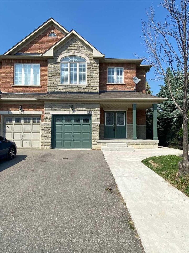 Property Photo:  23 Royal Vista Road  ON L6Y 0K8 
