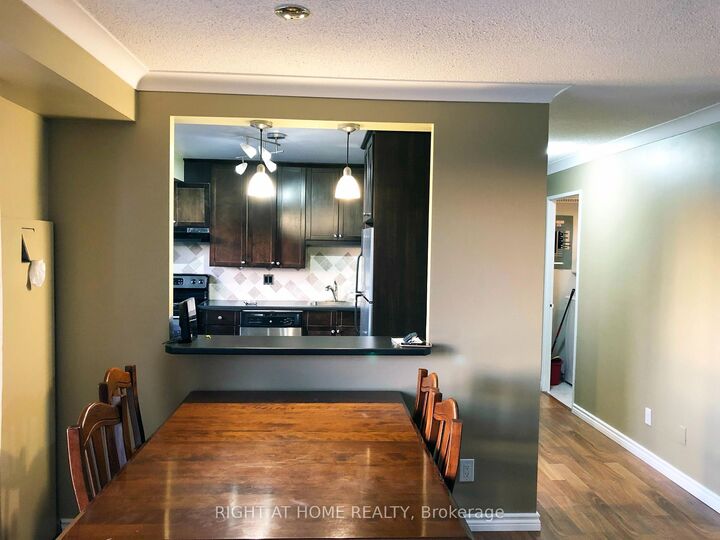 Property Photo:  300 Keats Way 505  ON N2L 6E6 