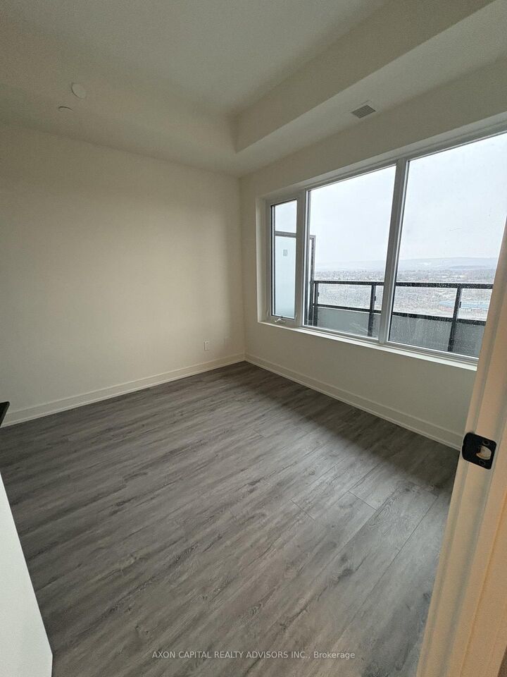 Property Photo:  8020 Derry Road 1001  ON L9T 9N7 