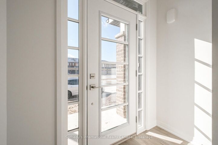Property Photo: 550 Grey Street 24 ON N3S 0C4