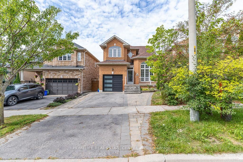 Property Photo:  65 Batt Crescent  ON L1T 4L8 