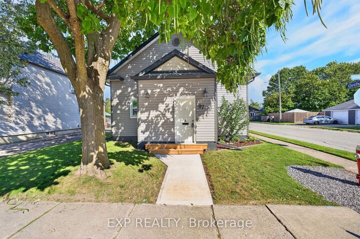 Property Photo:  97 Deere Street  ON L3B 2L7 