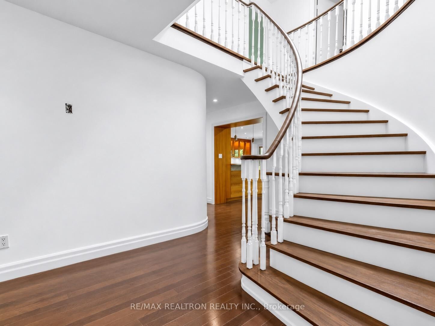 Property Photo: 42 Apollo Drive ON M3B 2G8