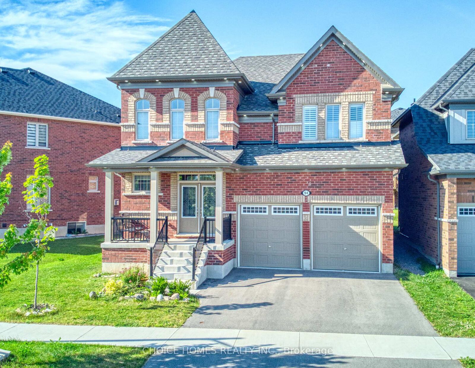 Property Photo:  94 Auckland Drive  ON L1P 0G7 