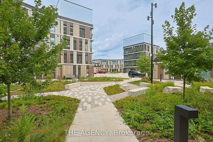 Property Photo:  2082 Lumen Drive B113  ON N6K 0L3 