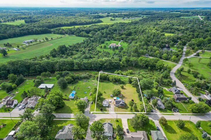 Property Photo:  843 Lyons Creek Road  ON L3B 5N4 