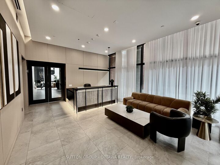 Property Photo:  10 James Street 617  ON K2P 1T2 
