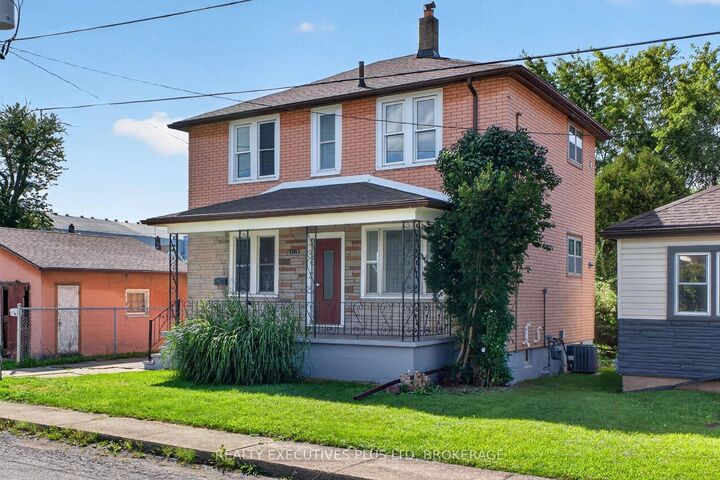 Property Photo:  4119 Dyson Avenue  ON L2E 3L6 
