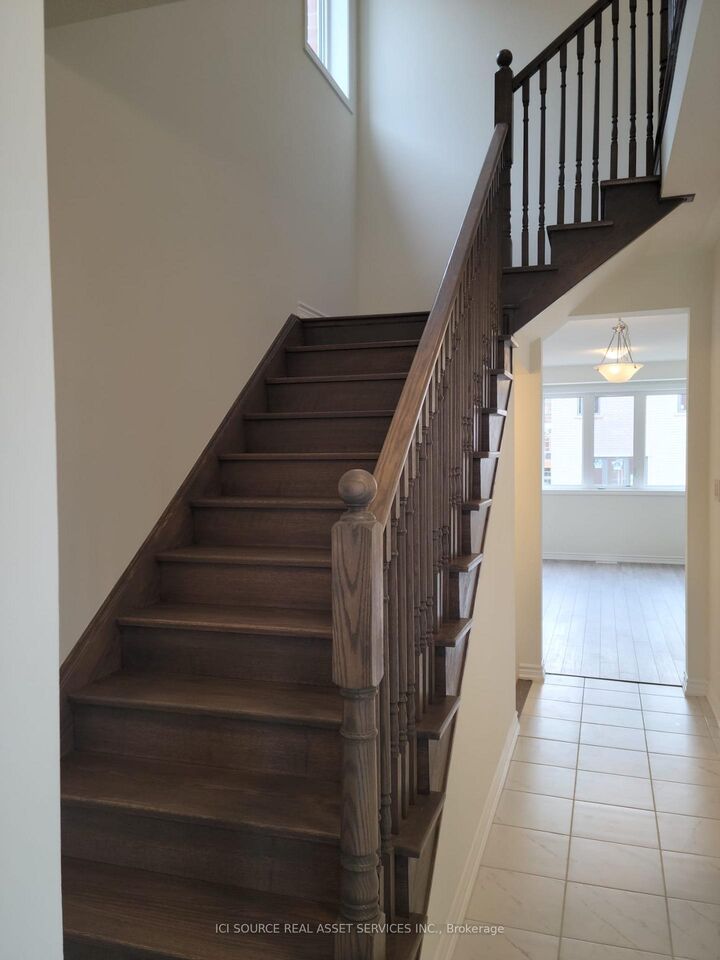 Property Photo:  10 Limoges Road  ON K0G 1L0 