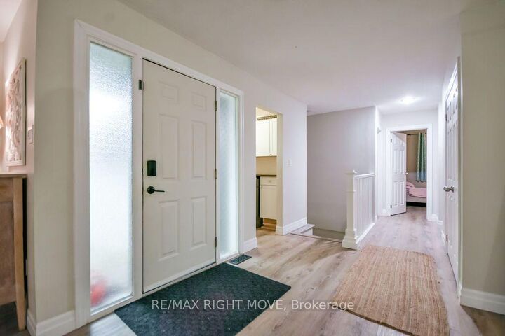 Property Photo:  18 Creighton Street  ON L3V 1A8 