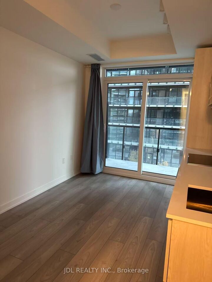 Property Photo:  110 Broadway Avenue 1107  ON M4P 1V7 