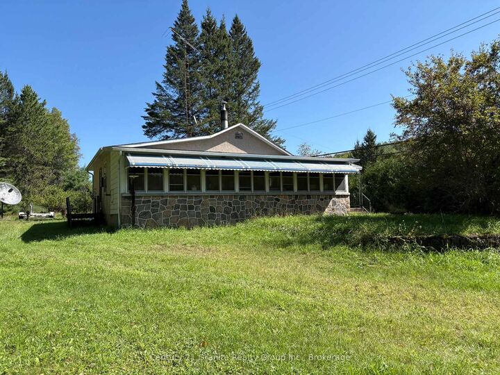Property Photo:  38871 Combermere Road  ON K0J 1L0 
