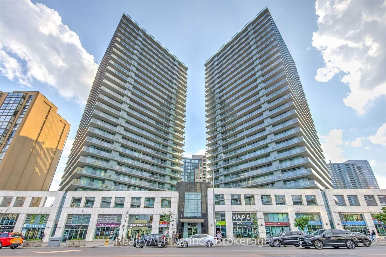 Property Photo:  5500 Yonge Street 608  ON M2N 7L2 
