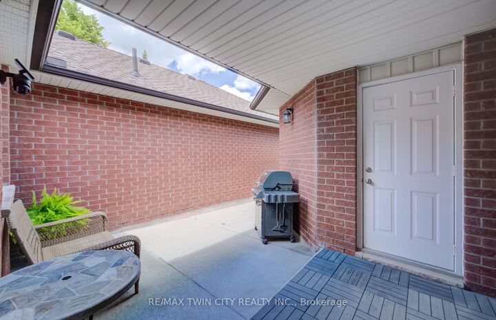Property Photo: 10 Isherwood Avenue 18 ON N1R 8L5